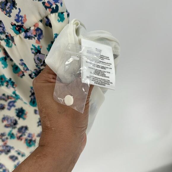 BCBGeneration Atlantis Multi shift dress cap purple floral Sleeve size S - Picture 10 of 12